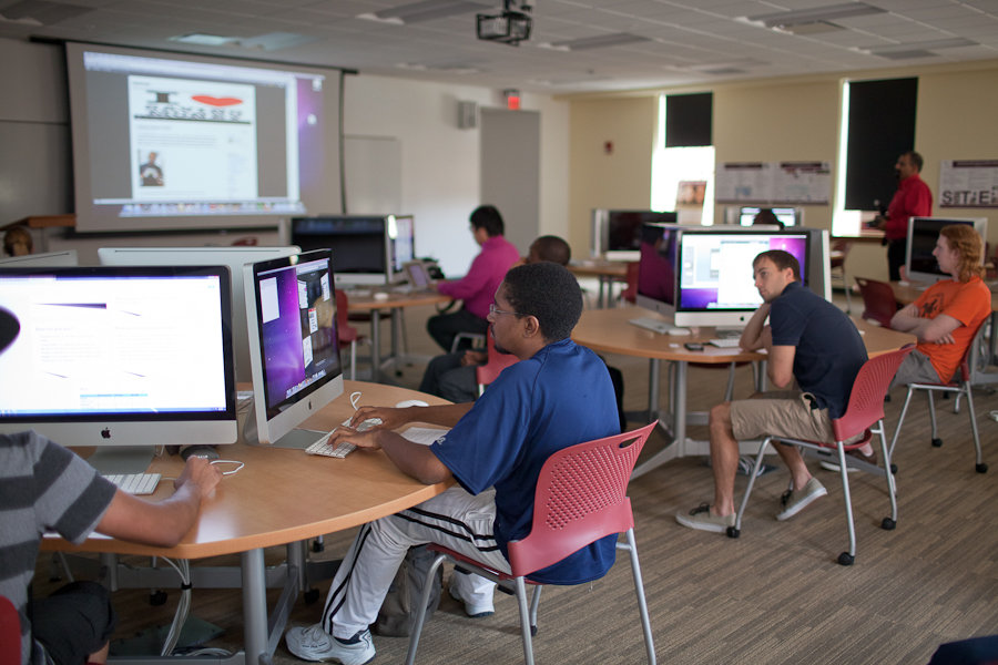 Students in IT Program Students in IT Program